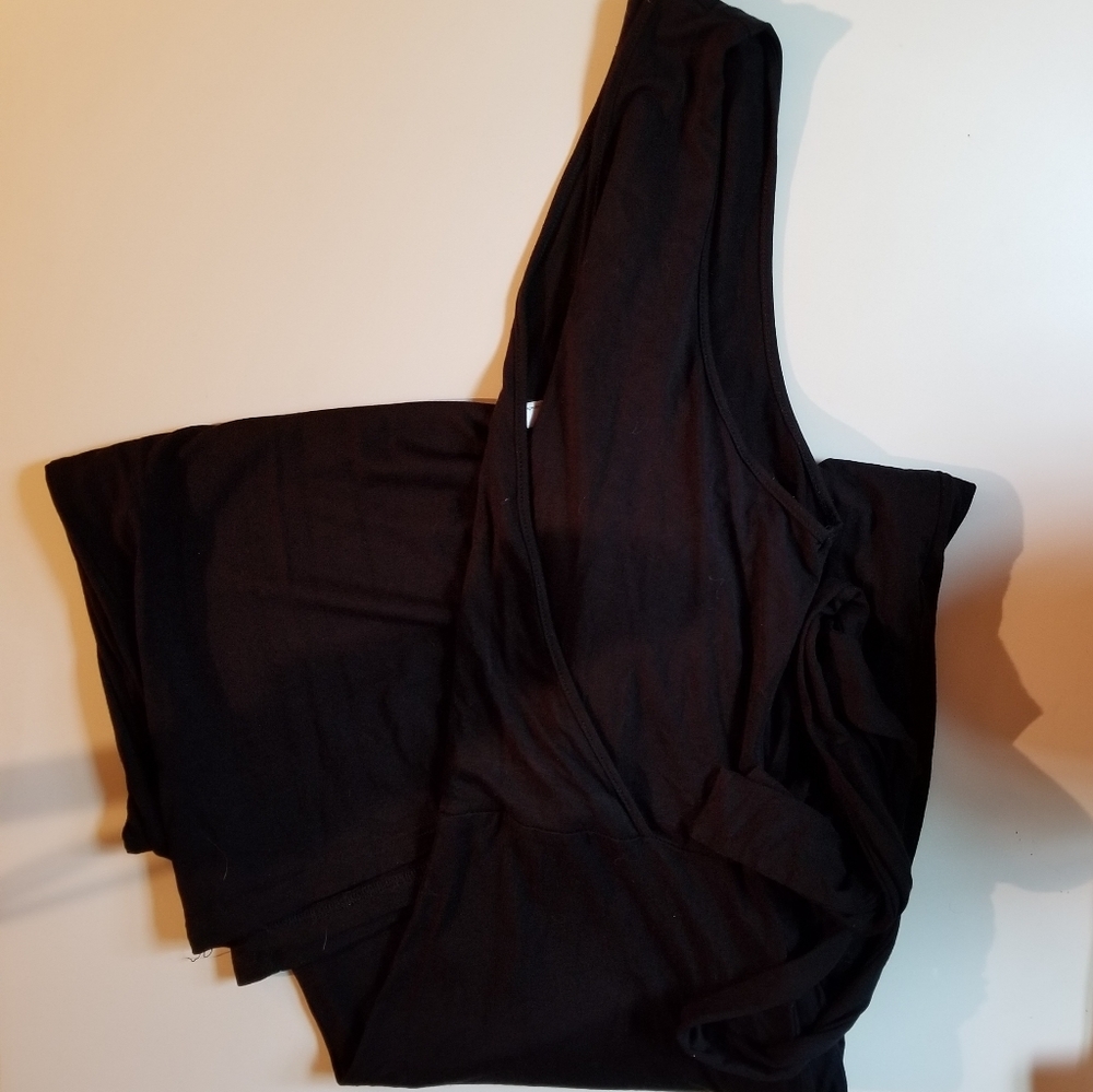 GILMOUR// V Neck Cropped Jumpsuit